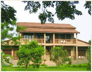 Hoteles y Resorts | Alojamientos en Chitwan | Cheap, Presupuesto, de lujo, estancia en Chitwan