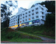 Hoteles y Resorts | Alojamientos en Munnar | Barato, Presupuesto, de lujo, estancia en Munnar
